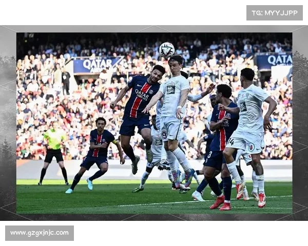 如何全面欣赏法甲巅峰对决 巴黎圣日耳曼与马赛的激烈较量